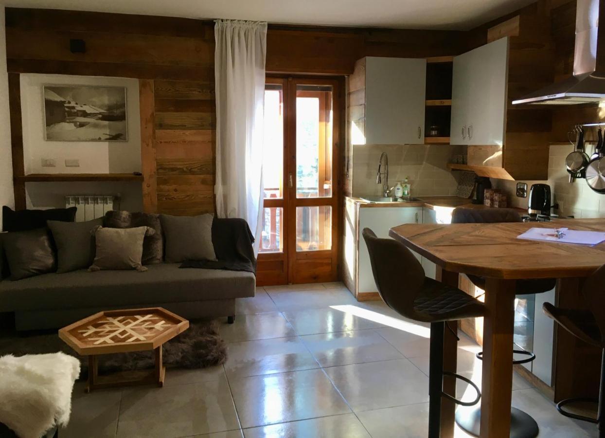 شقة Casa Della Nonna Oulx المظهر الخارجي الصورة